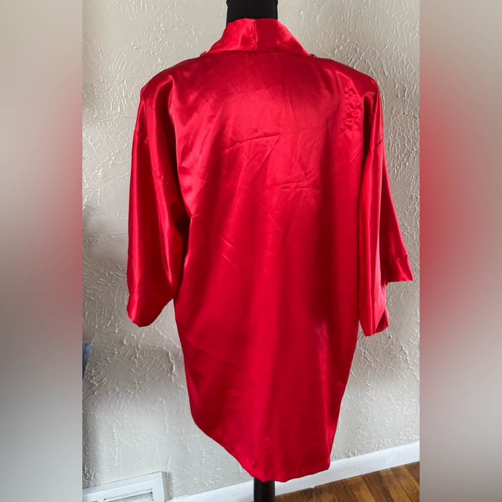 🔥Vintage Red Hot Silky Robe🔥 ~medium - Picture 3 of 8